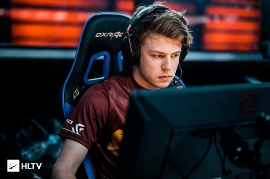 武汉eStarPro人员变动公告：打野选手Ziyuan正式加入